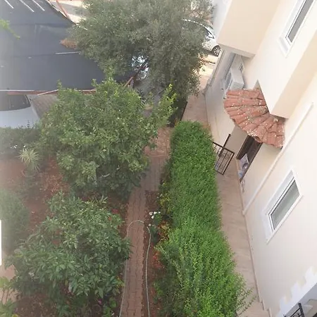 Apart Sevgi *